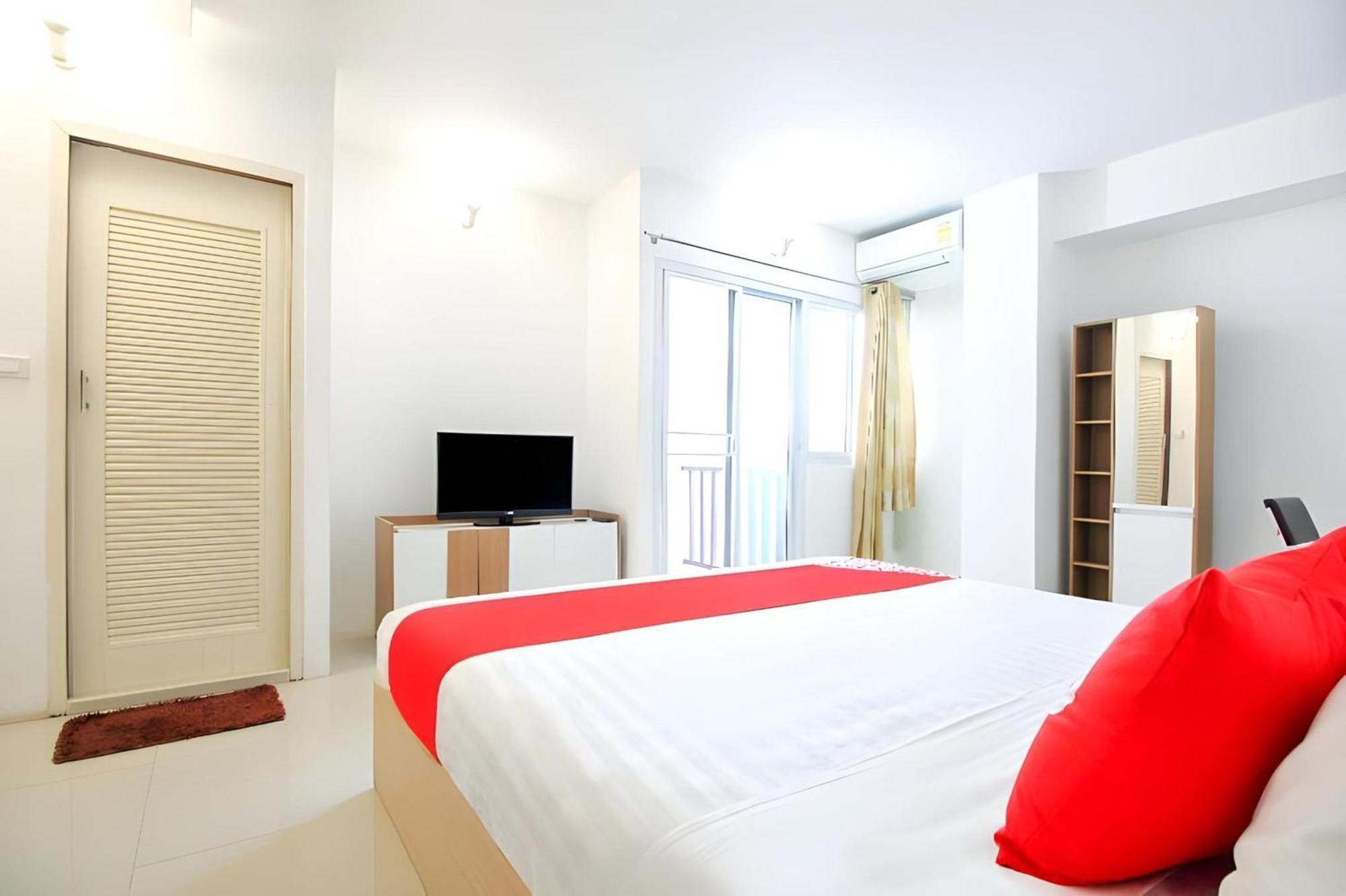 OYO 411 Grandview Condo 15 Bangkok Esterno foto