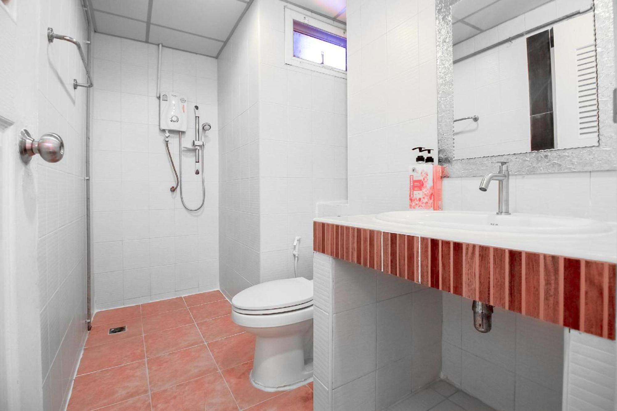 OYO 411 Grandview Condo 15 Bangkok Esterno foto